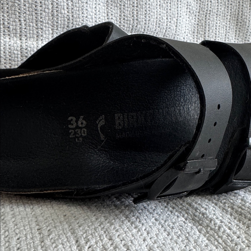 Birkenstock Black Arizona Sandals - Picture 3 of 12